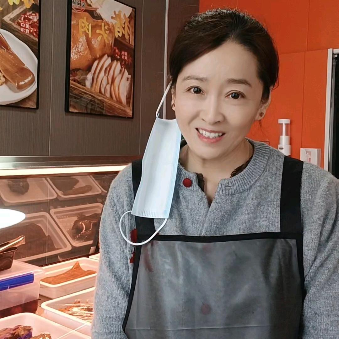 塔城买卤味找杨姐