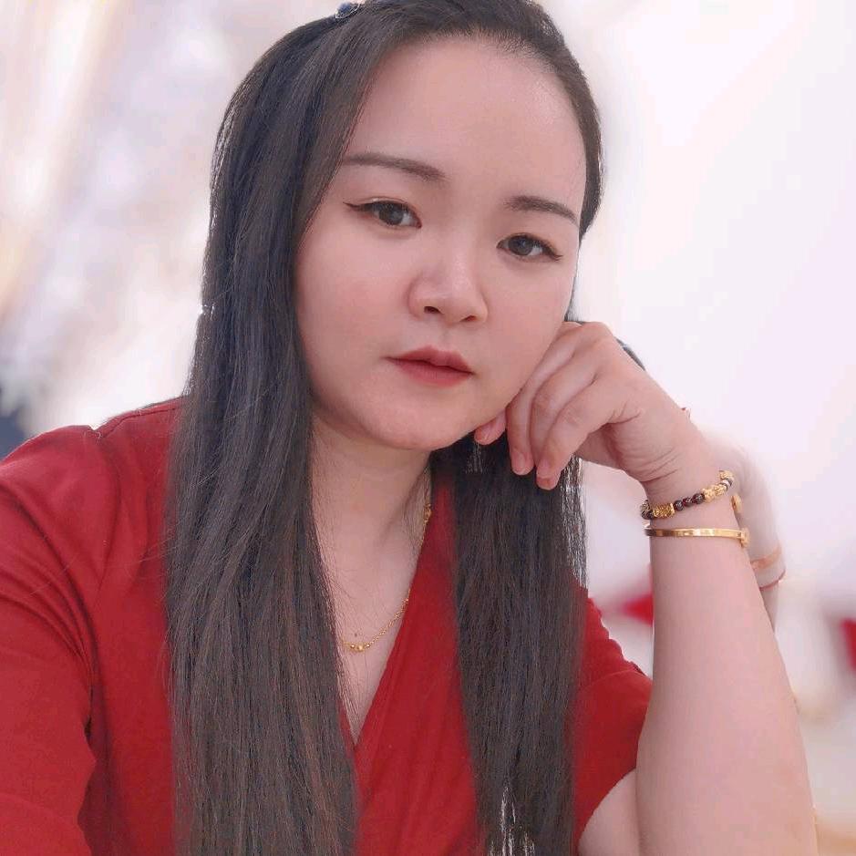 上海公益鉴宝晓月