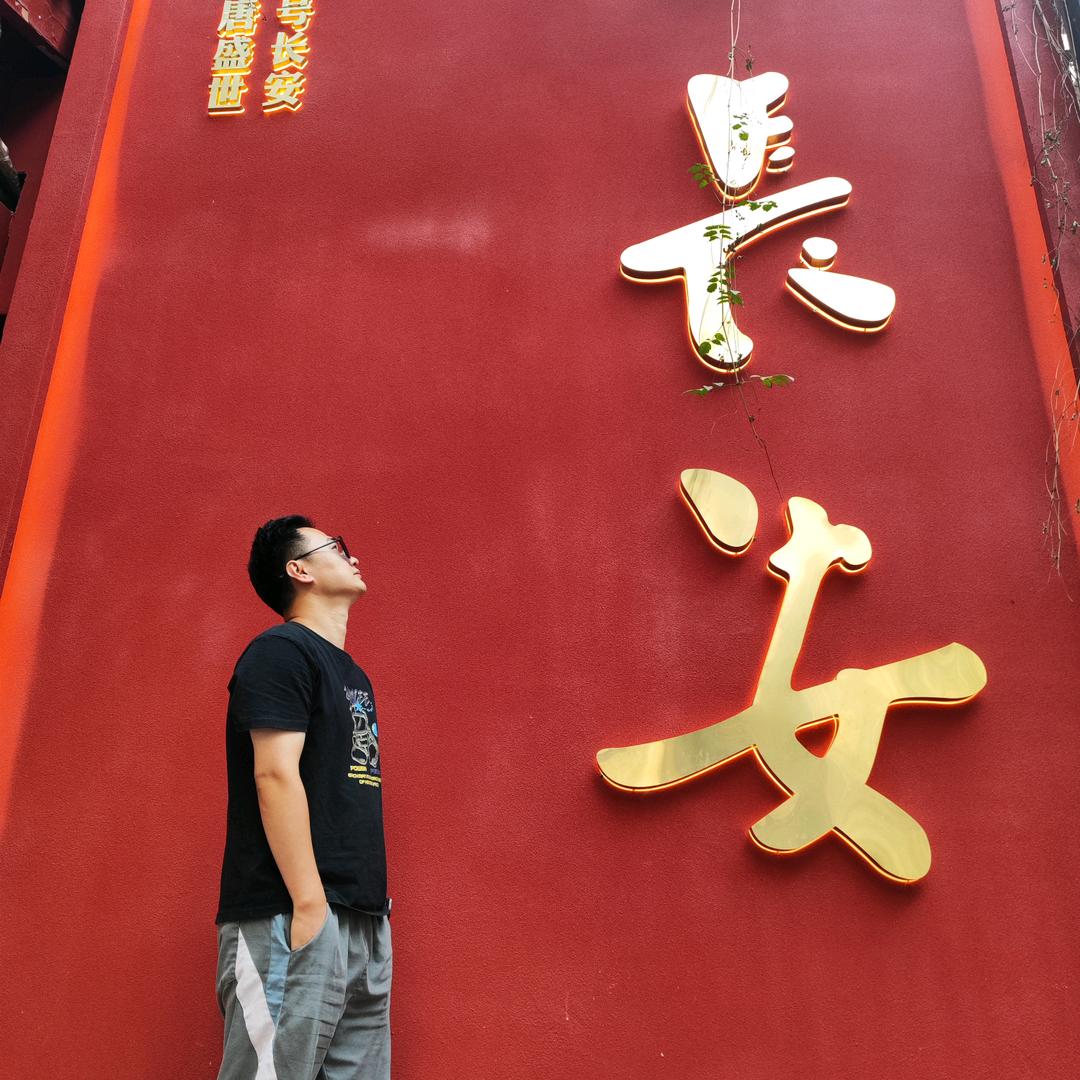 蛋堡先生