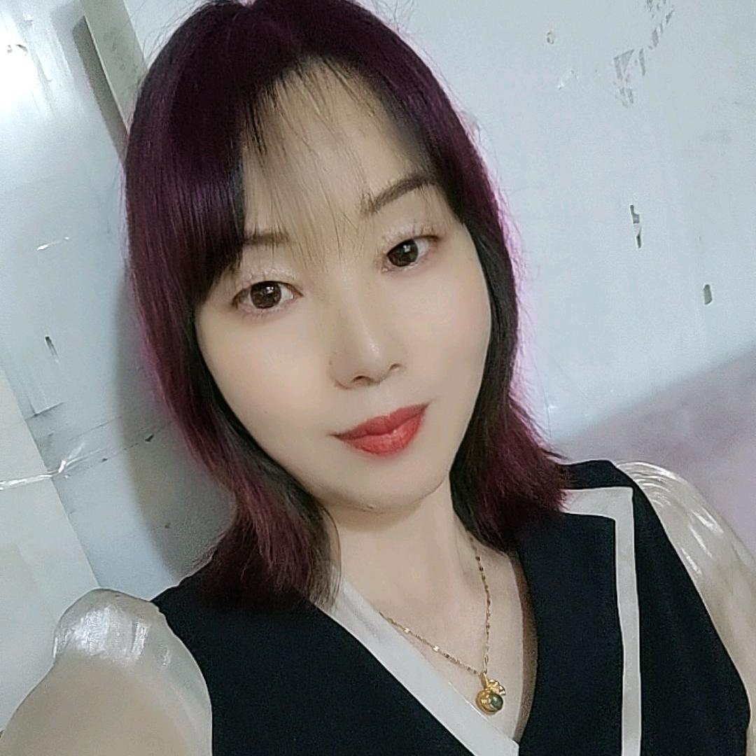欧雪儿（莎莎服饰）