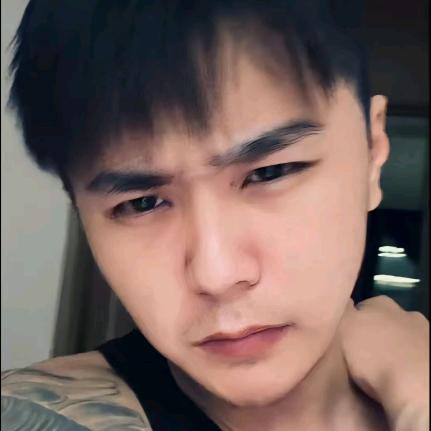 王辉驾到（收藏家）