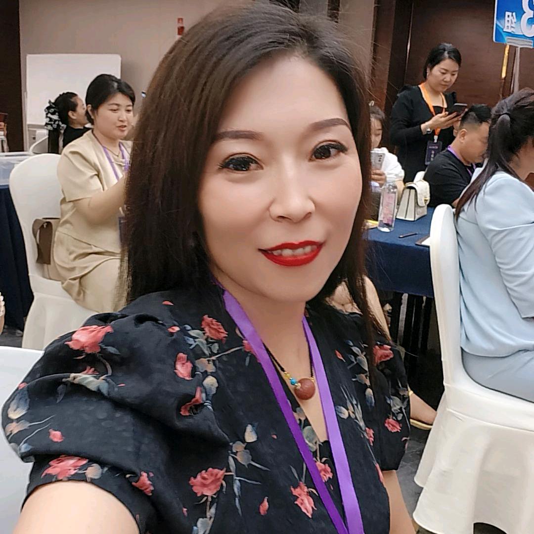 老寨大渠上东荣服装店