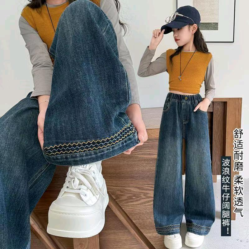 小樱桃童装工厂店