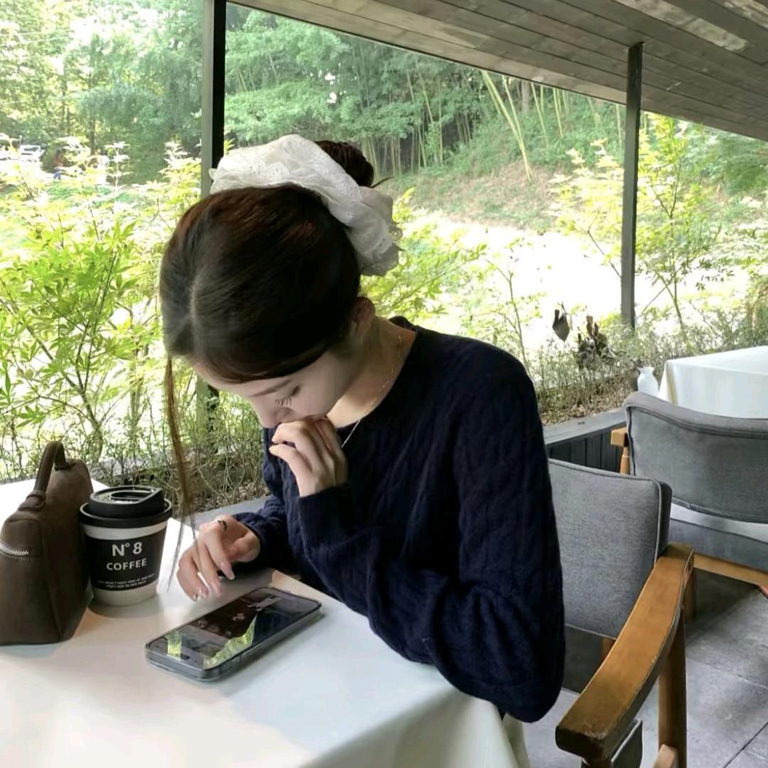 今天拉屎也顺畅