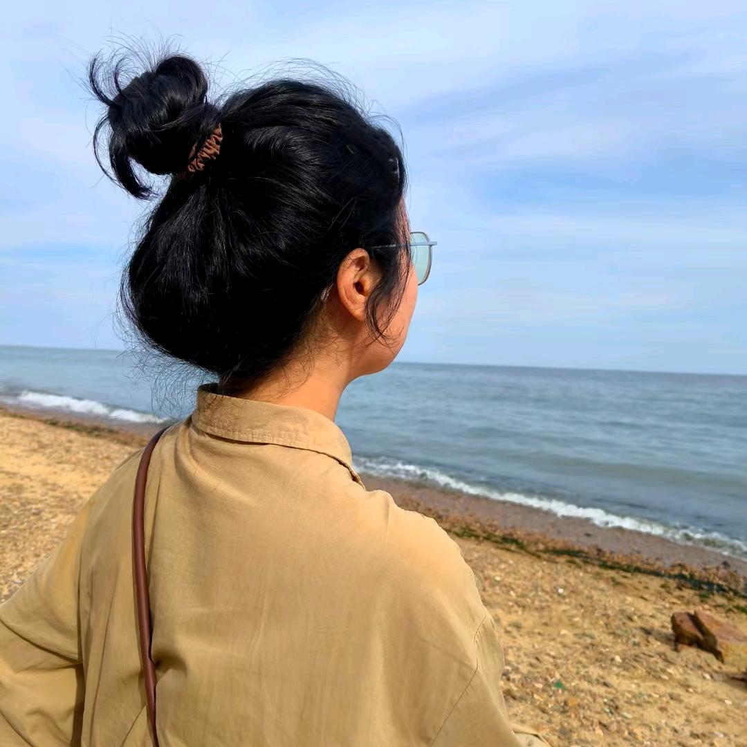 李李（吹牛上岸成长记）头像