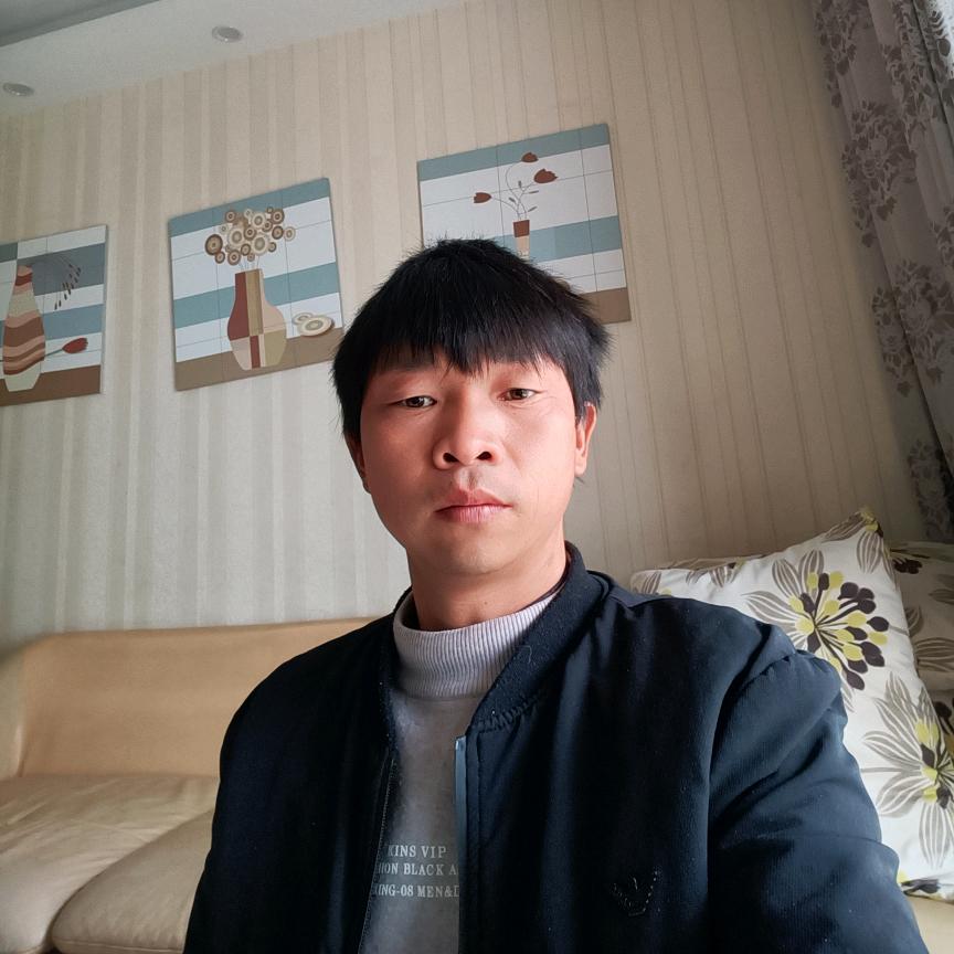 杨招（废铁回收）