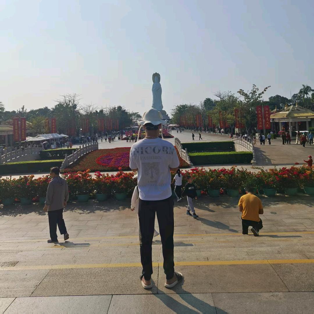 爱笑小王
