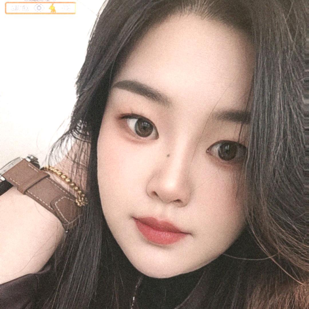 欣宝吖