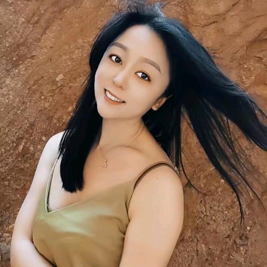 🇨🇳芳小姐🇨🇳