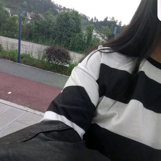 贵州韵雯
