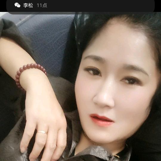 嫩江润万嘉种业吕燕