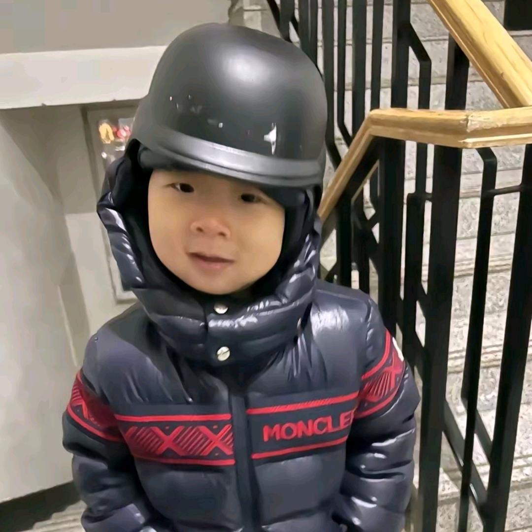 ㅤ  ㅤ我姐说我没脸