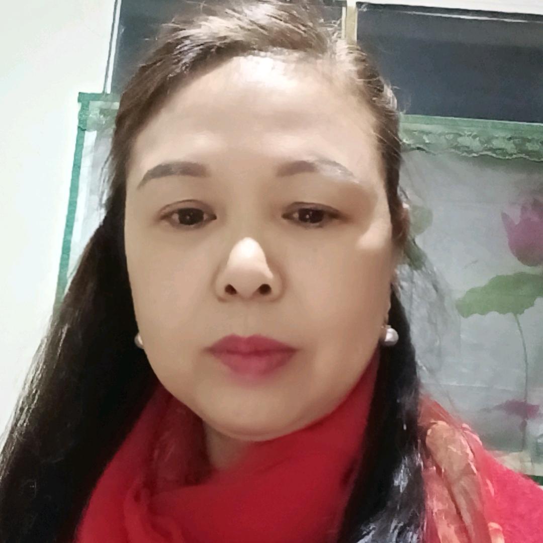 王静（晚八点开播）