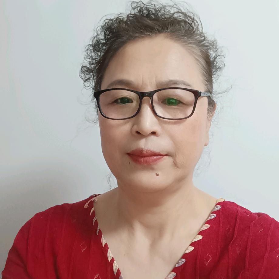 小丽姐。（不定时开播）