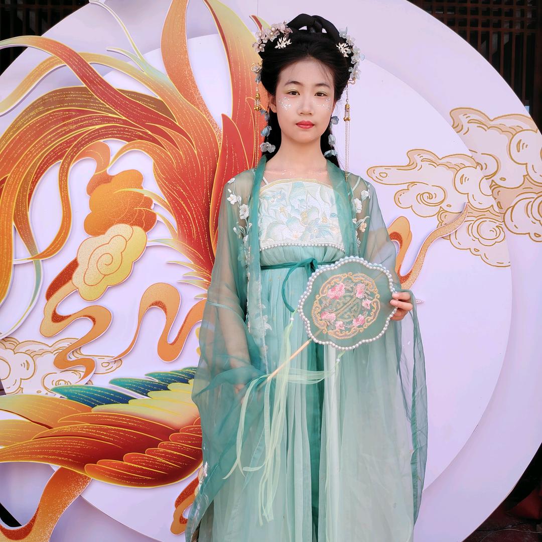 春风十里不如你2284