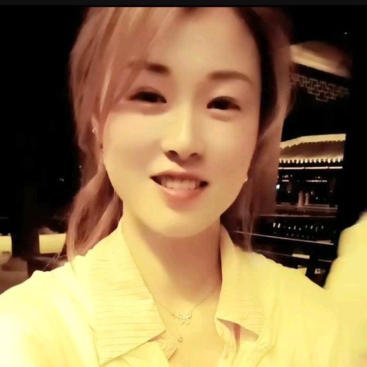 小猪＆＆佩奇自学舞蹈