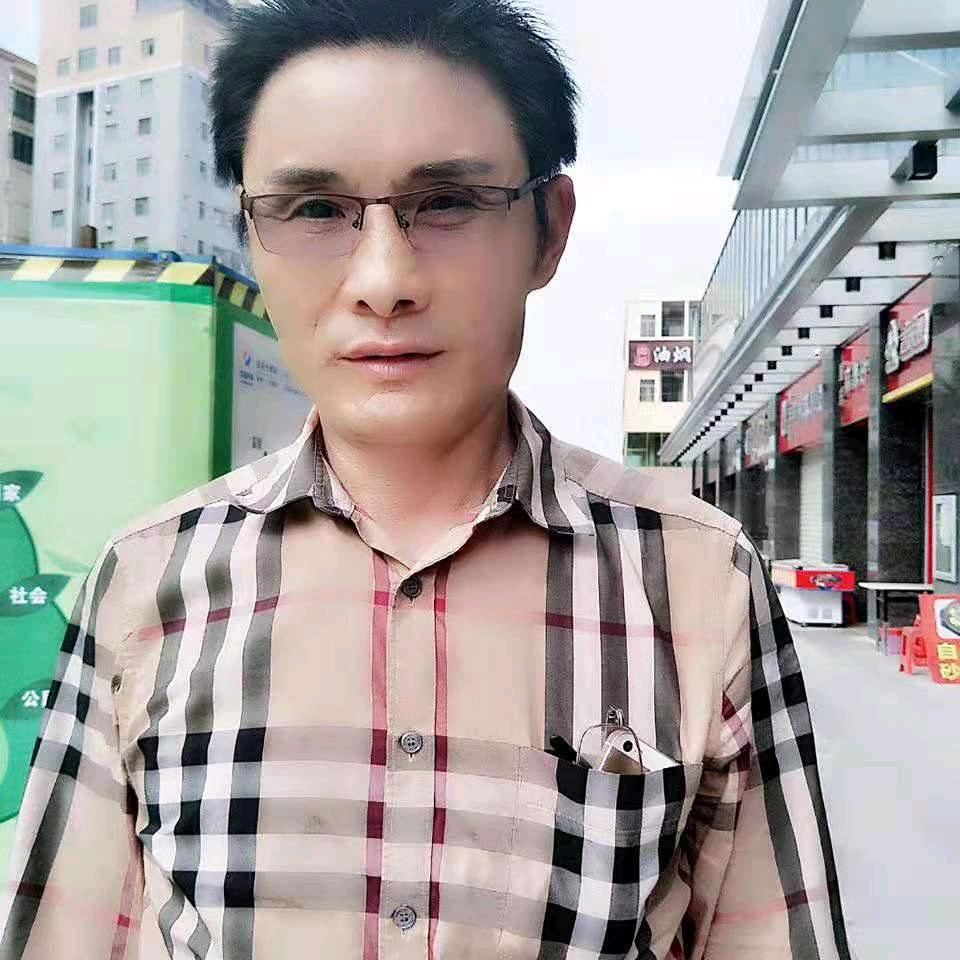 六哥爱七妹。