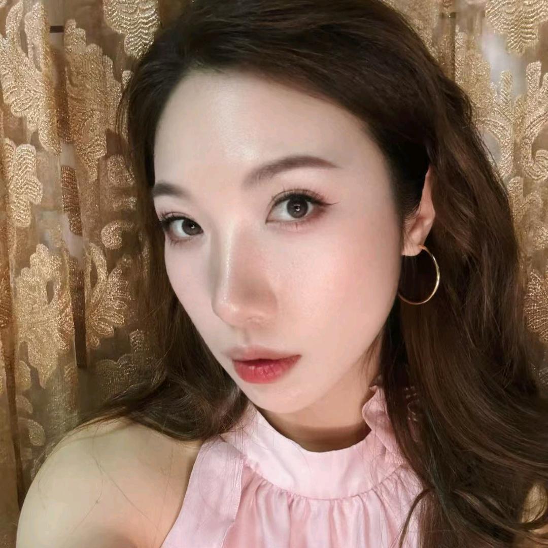 Miss布灵