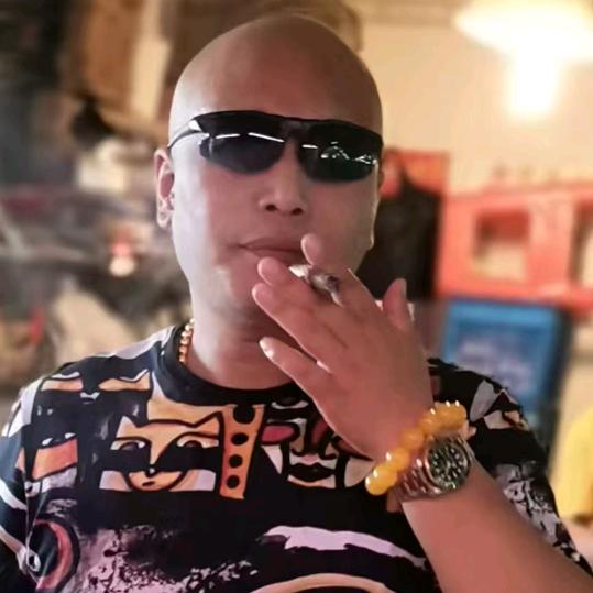 男儿当自强