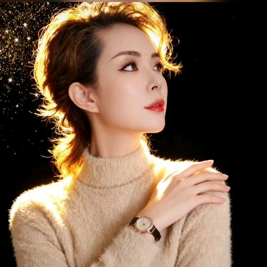 ༄🌹鹿月琪🌹🌿࿐）