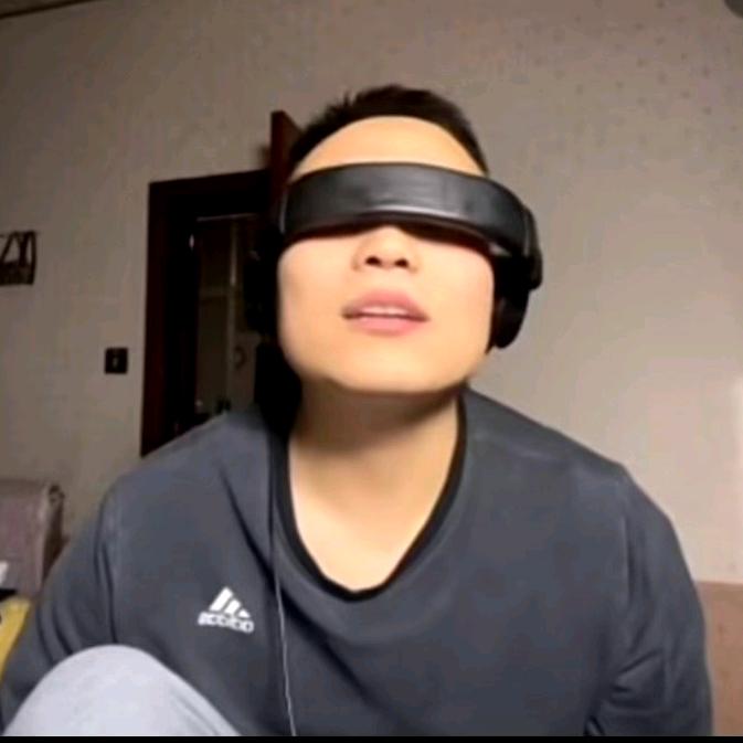 跑贼快🎧（CF老四切片）