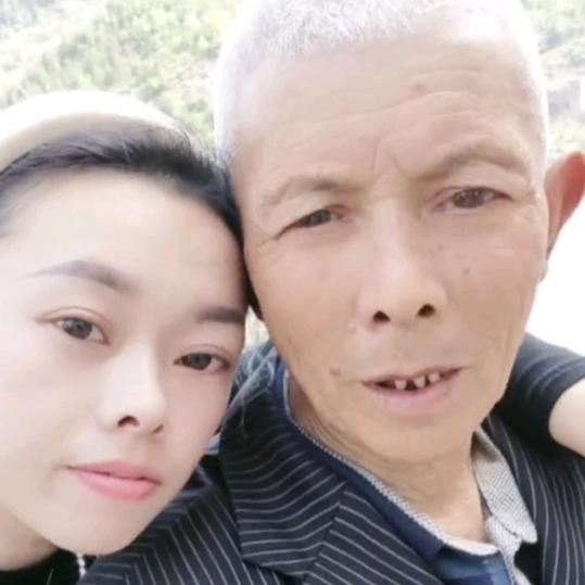 思念天堂的爸爸