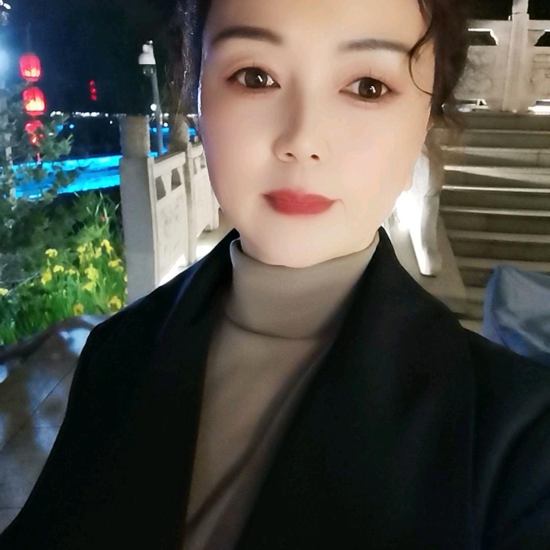 冰蓝茉莉