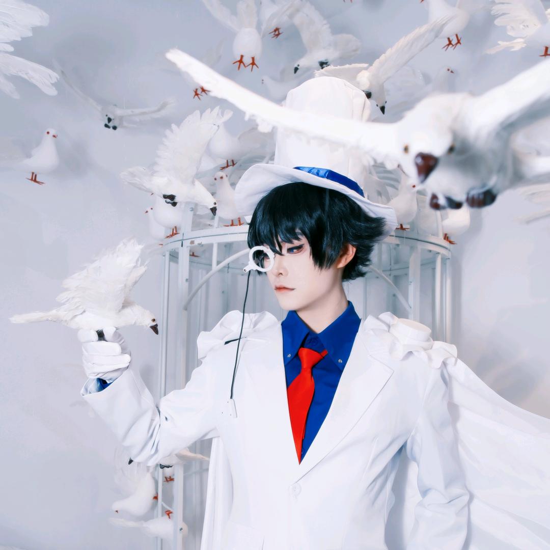 沉迷cosplay的碎银（）