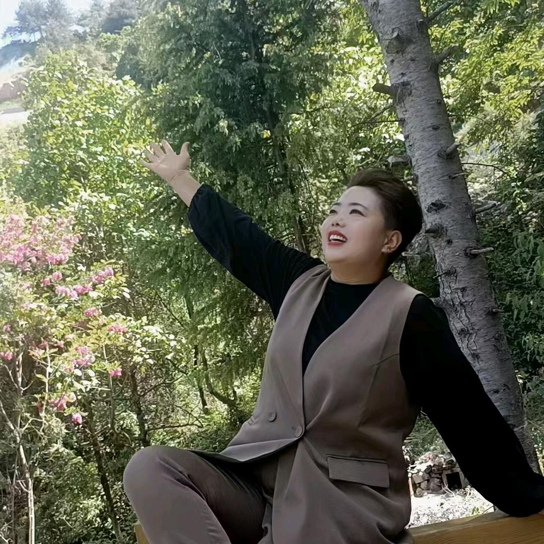 爱笑的小甜甜头像