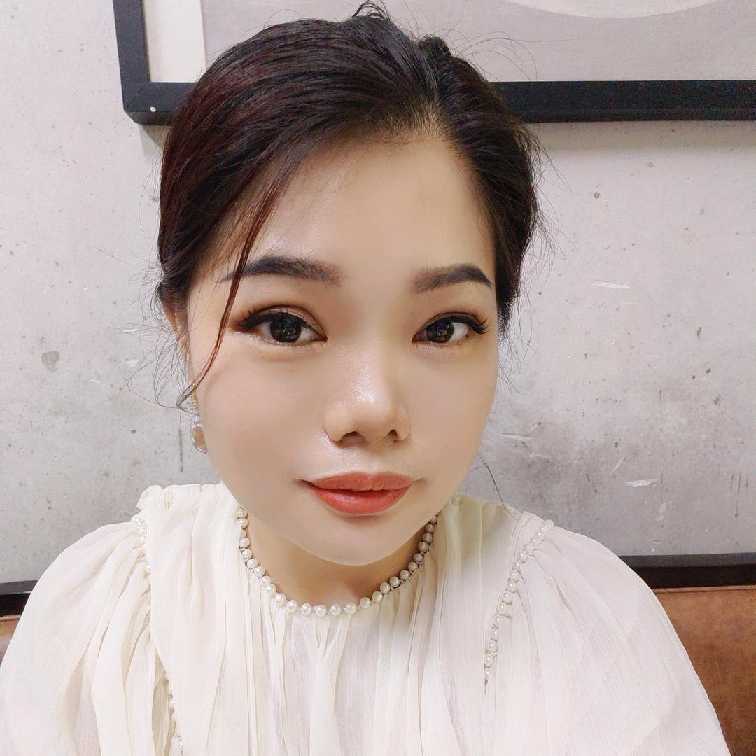 丽丽
