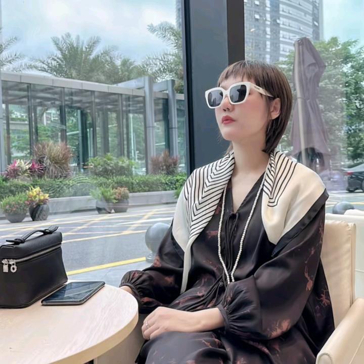 虹辰香云纱穿搭分享