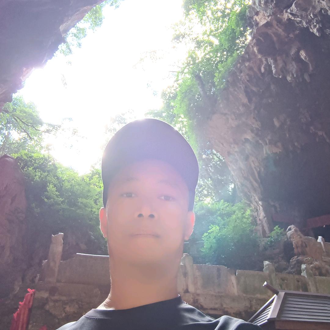 石屏县。吉顺租车。锋哥