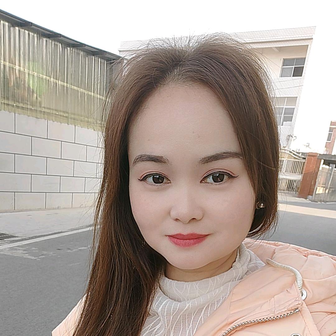 @小  慧《爱笑的慧儿》☘️🌺