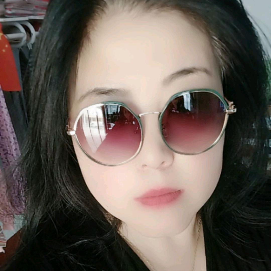 琪琪妈（2号）《王燕内衣》