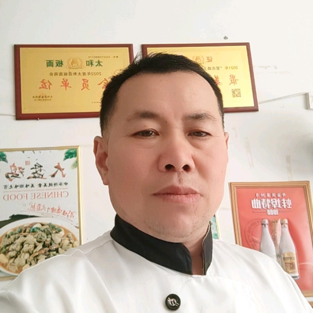 大盘鸡太和板面炒菜