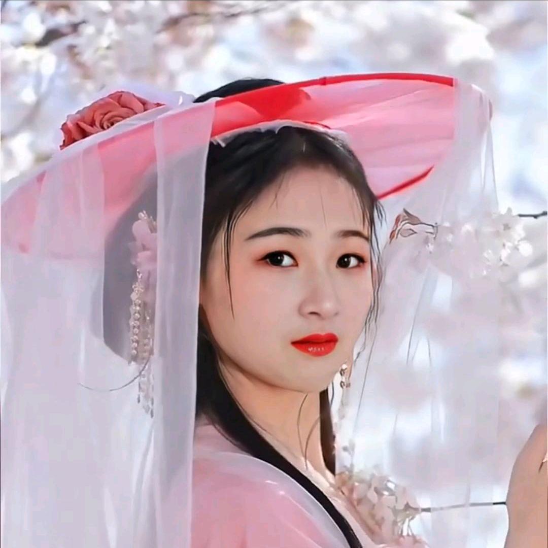 惠质兰心.