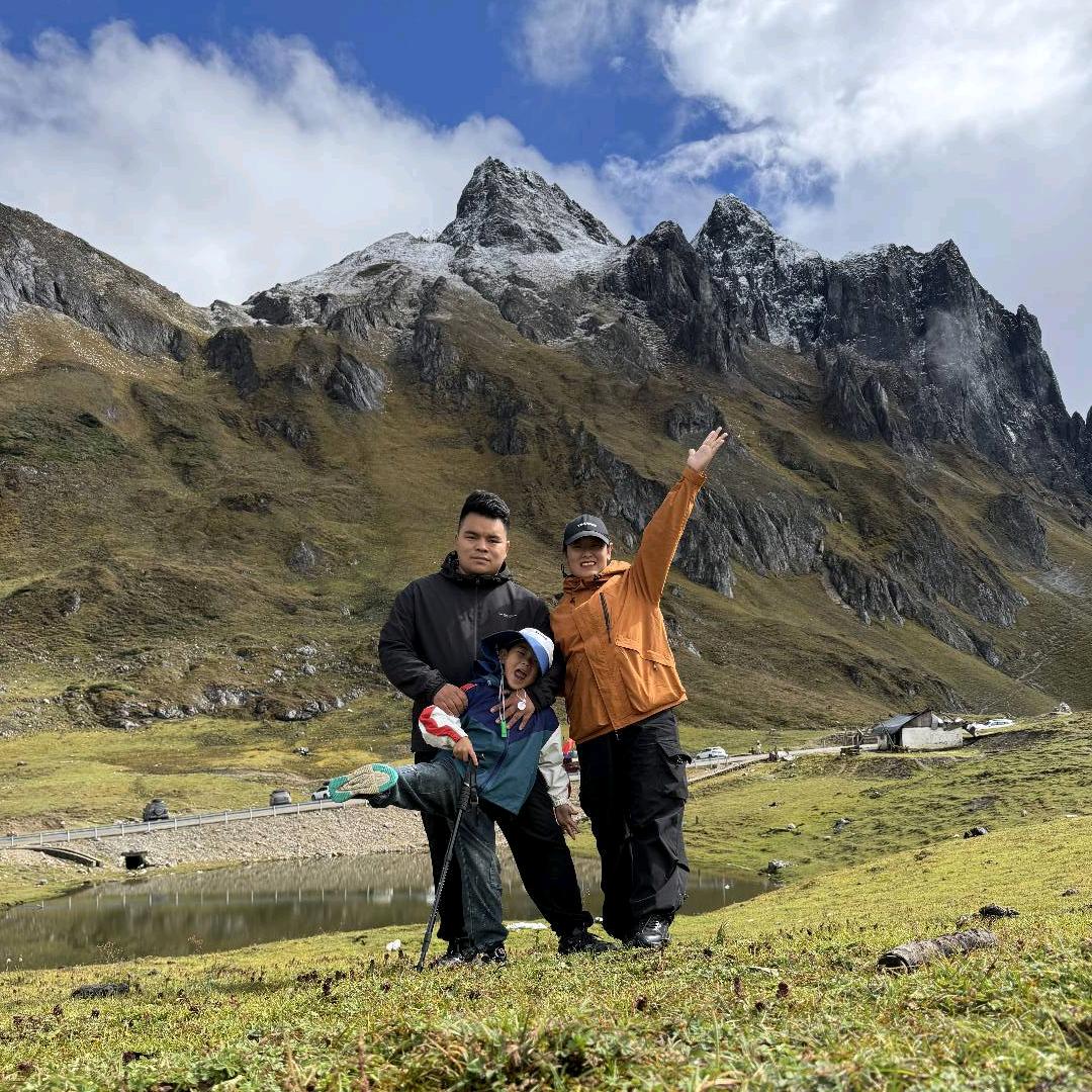 肉肉一家在路上