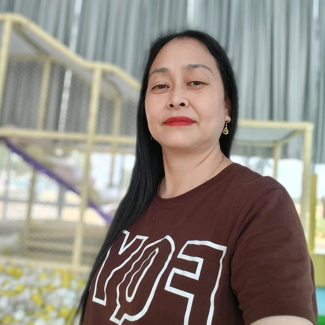 扫地奶奶（伤感情歌）