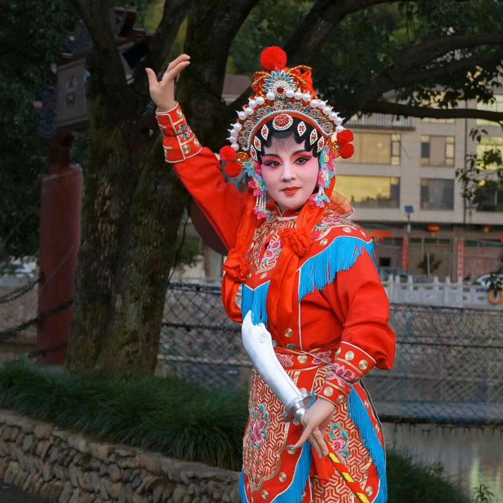 🌹小武旦🌹