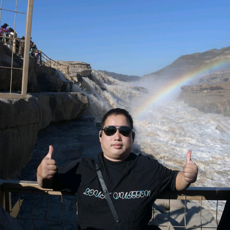 柳州黄金回收小肥龙