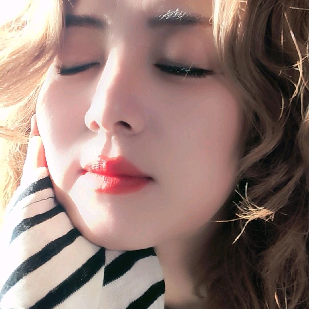 摩羯与多米的幸福生活