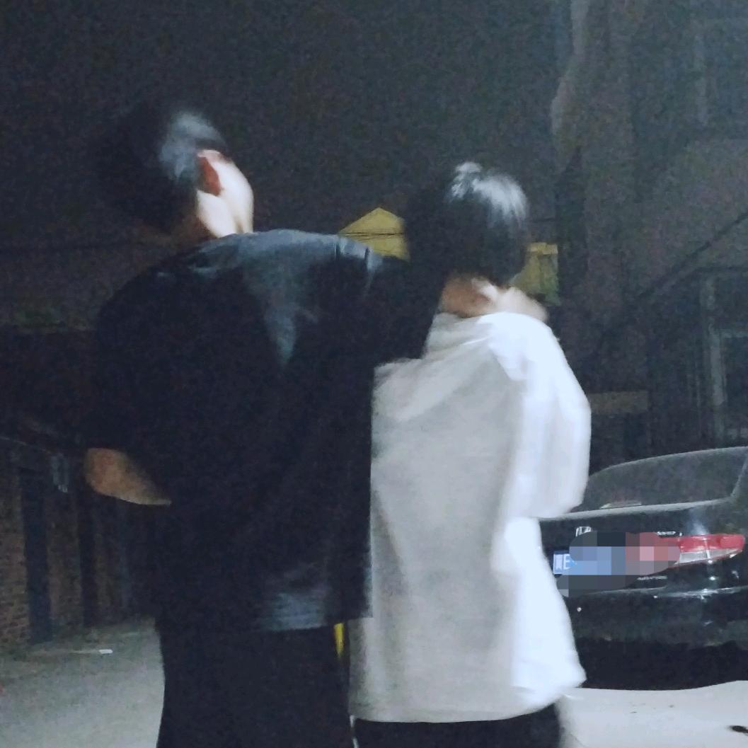 甜甜圈👨‍👩‍👧‍👦