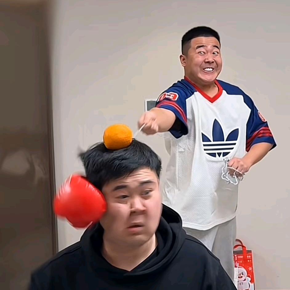 奥超