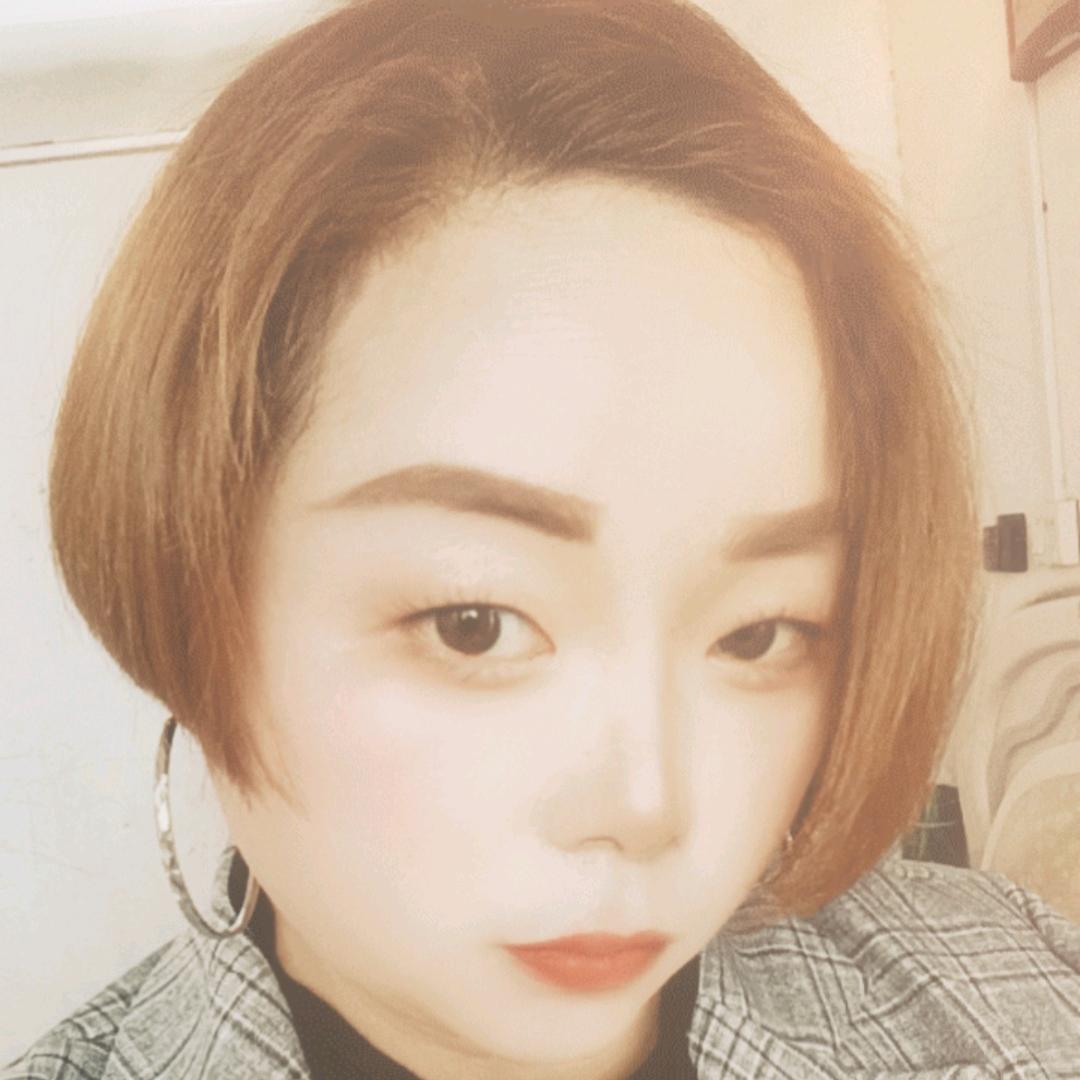 🌹🌻雪花🍀飘飘🌻🌹