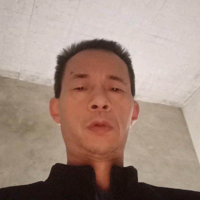 邹新发