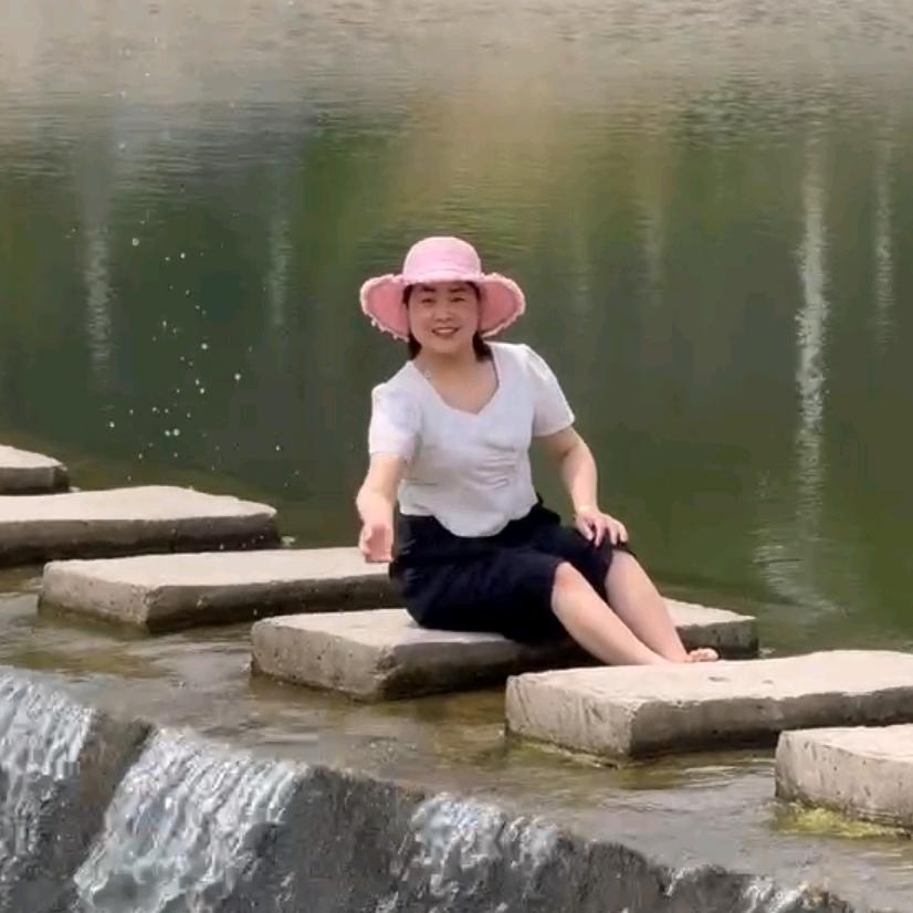 隆力奇倍莱鲜代理杨姐