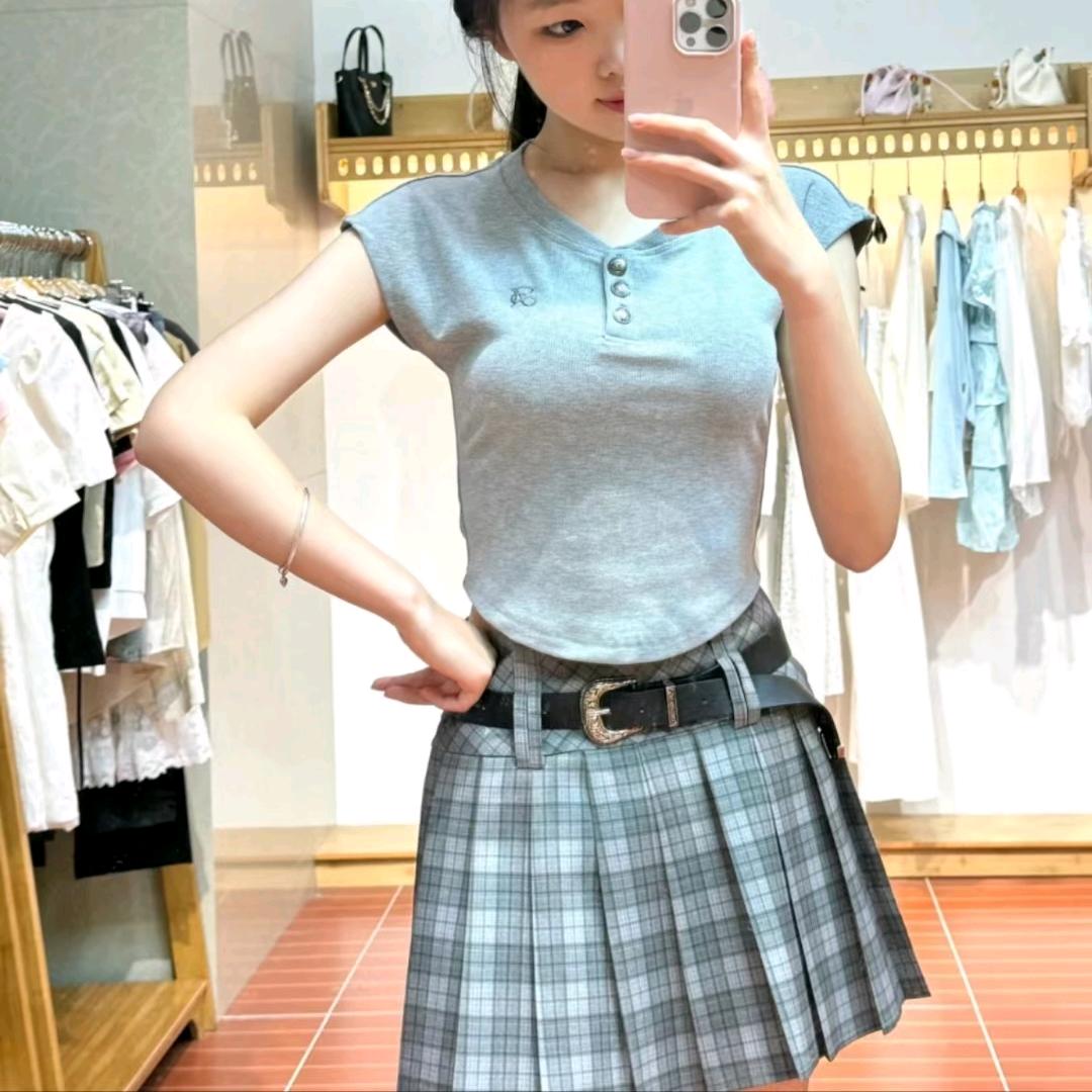 依依家女装