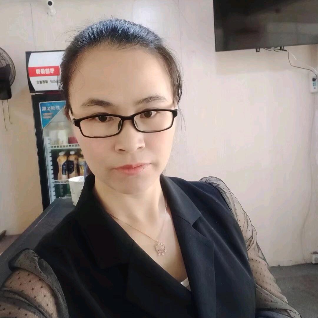 @苒苒精品服饰
