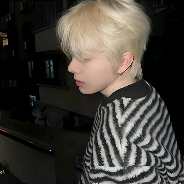 L❤Yu