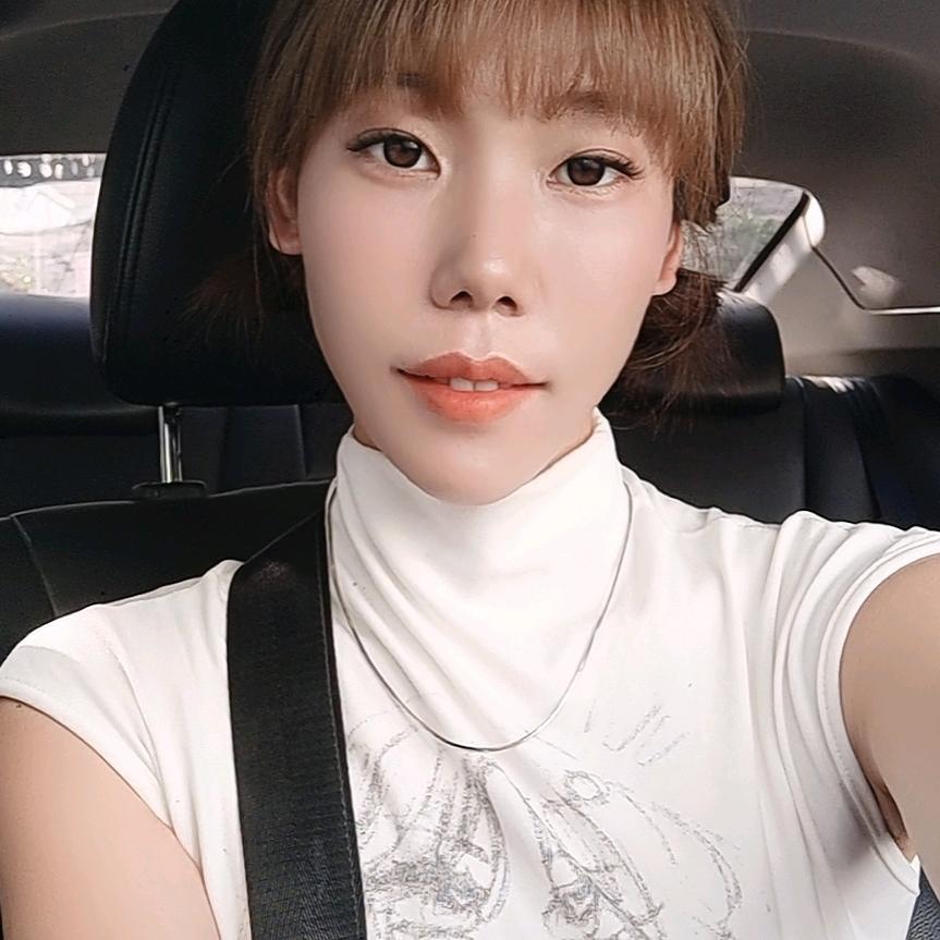 90后女烤师（阿丽）